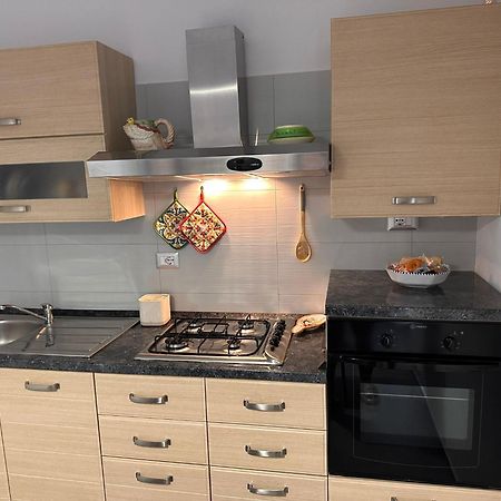 Luxury Sea House Apartment ตราปานี ภายนอก รูปภาพ