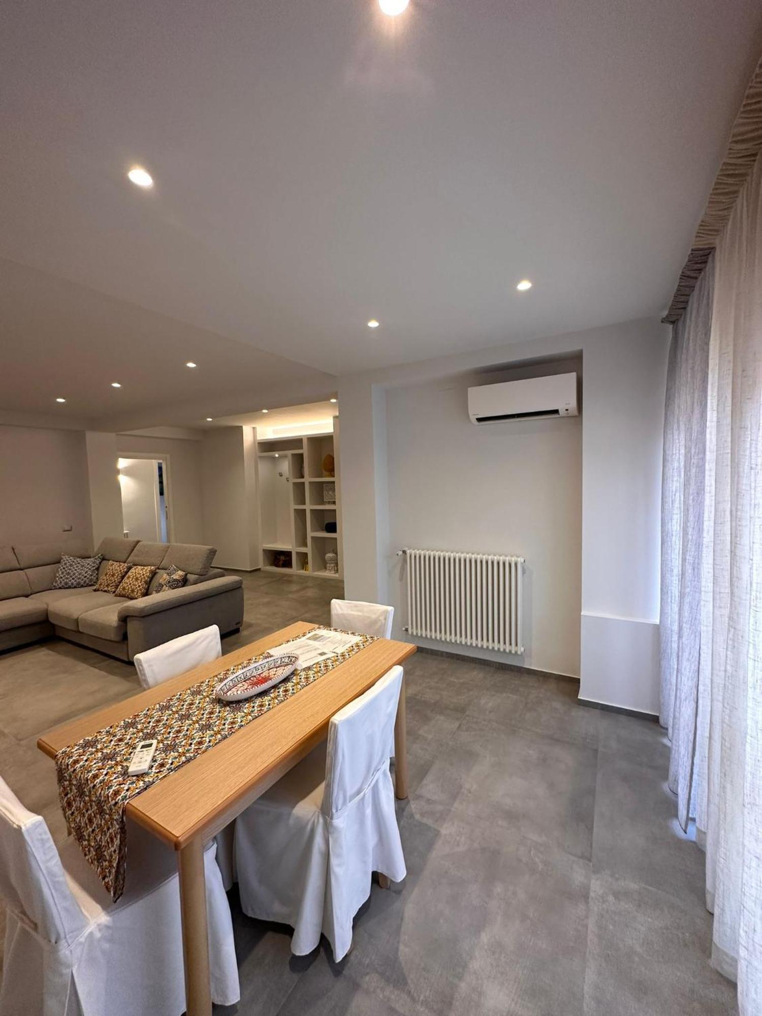 Luxury Sea House Apartment ตราปานี ภายนอก รูปภาพ
