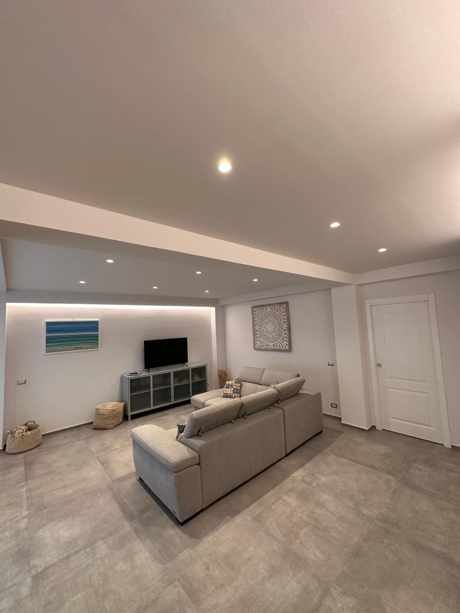 Luxury Sea House Apartment ตราปานี ภายนอก รูปภาพ