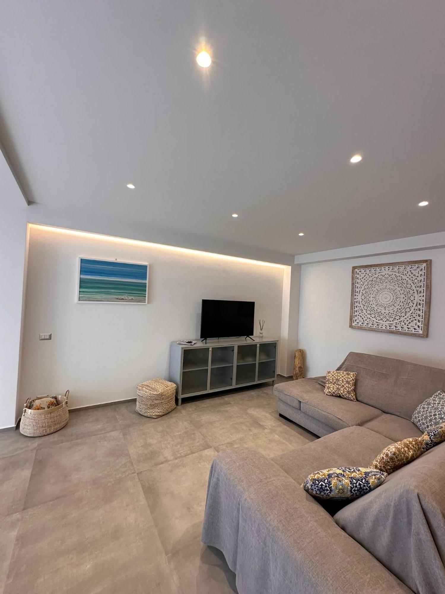 Luxury Sea House Apartment ตราปานี ภายนอก รูปภาพ