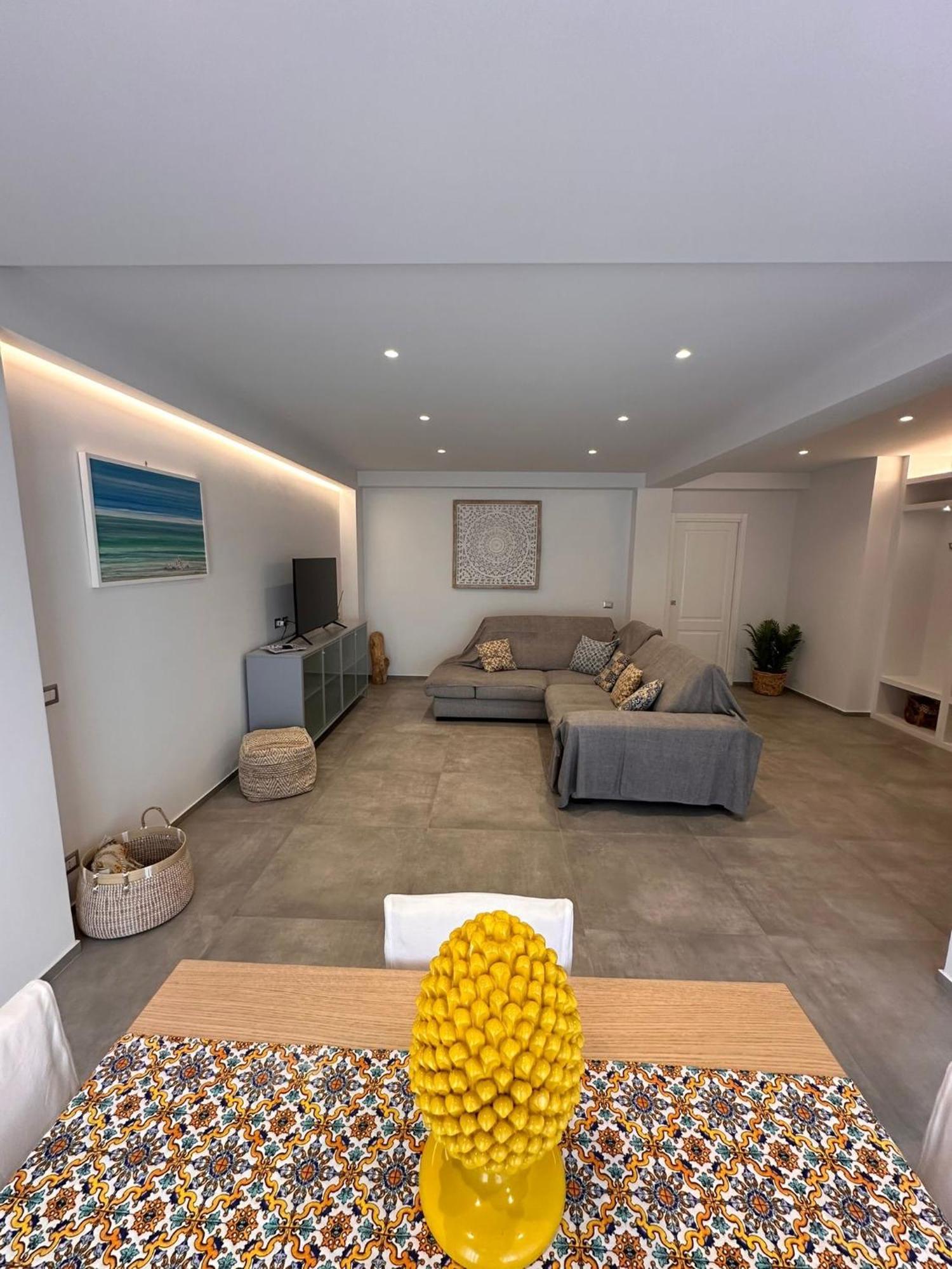 Luxury Sea House Apartment ตราปานี ภายนอก รูปภาพ